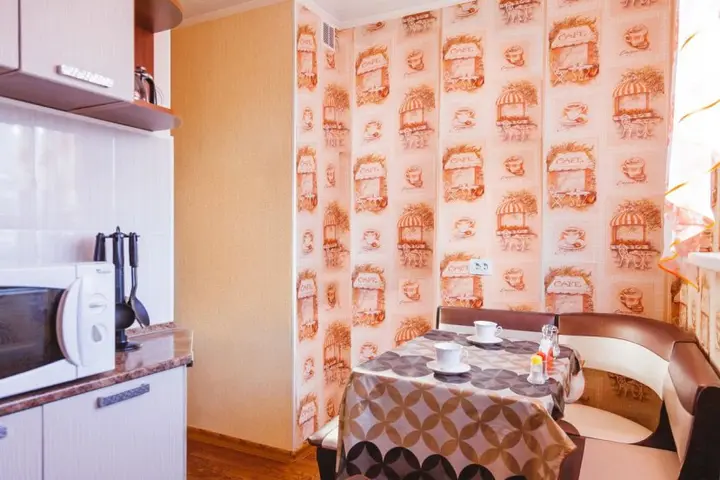 Новый Уренгой: Пять Звёзд Ленинградский проспект 10