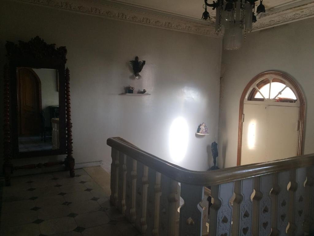 Кутаиси: Antique Palace
