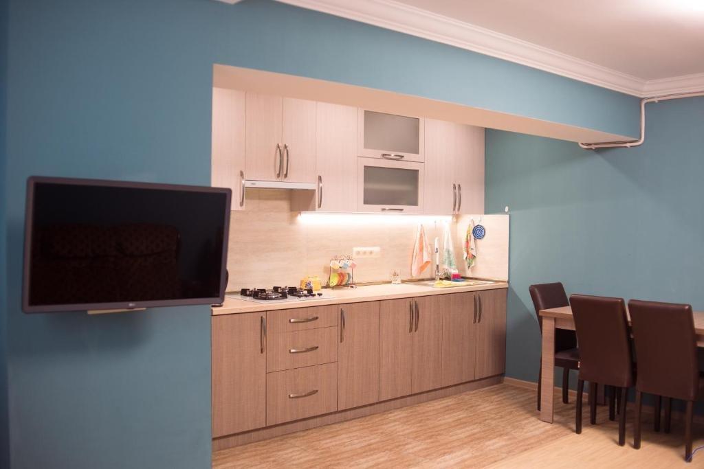 Ереван: Beautiful apartment of the Republic Square