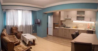 Ереван: Beautiful apartment of the Republic Square