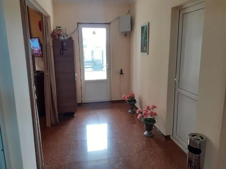 Уреки: Best House