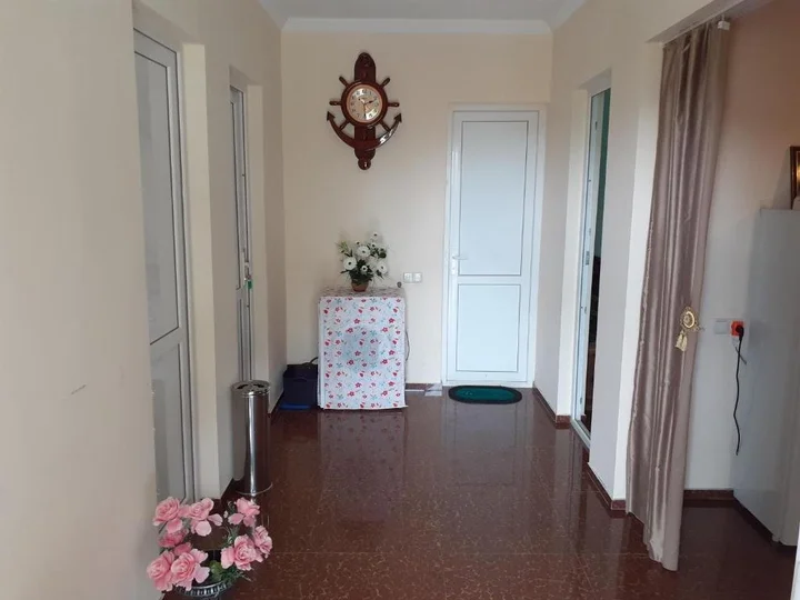 Уреки: Best House