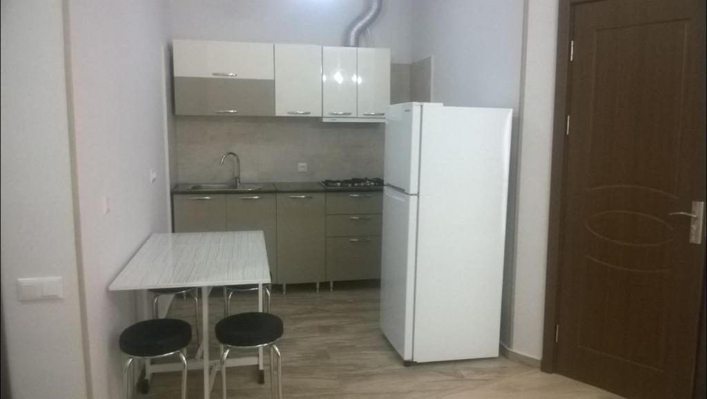 Батуми: Pirosmani Apartments