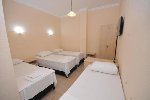 Батуми: Hotel Iveria