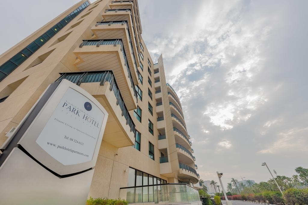 Дубай: Park Hotel Apartments