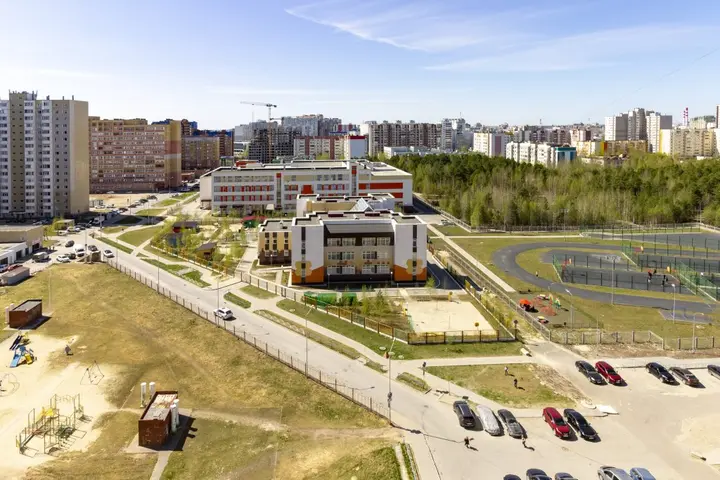 Сургут: Апартаменты Диван-Кровать в центре города