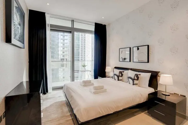 Дубай: Contemporary Apt in Marina Gate Infinity Pool!