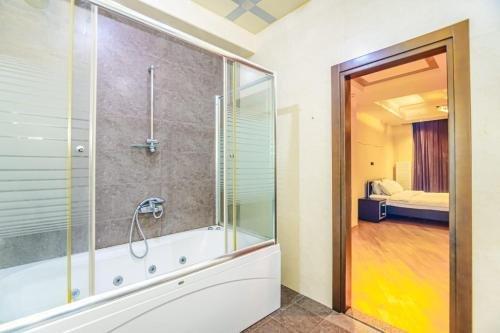 Баку: Baku City Apartment