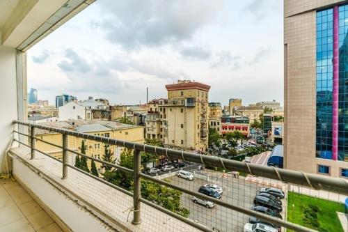 Баку: Baku City Apartment