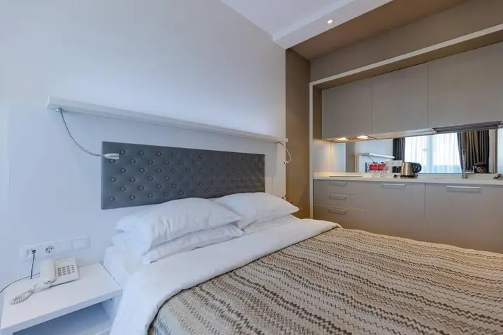 Stylish Studio Apartment In The Heart of Batumi — фото 1
