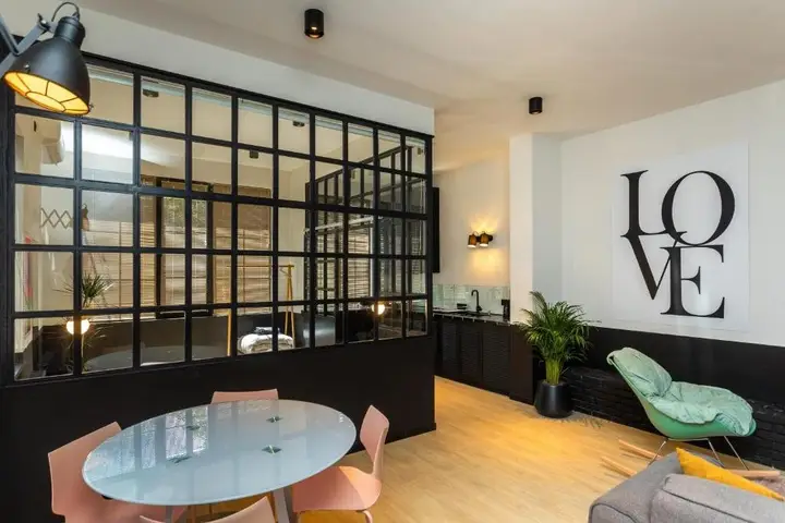Super Stylish Apartment For 4 Near Fabrika — фото 6