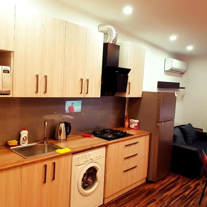 Тбилиси: Studio Apartment On Abashidze Str 50