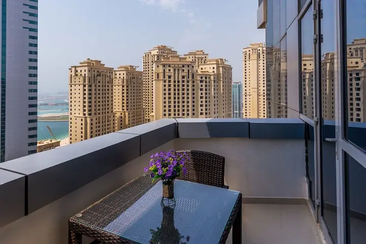 Дубай: Deluxe Holiday Homes - Bay Central West