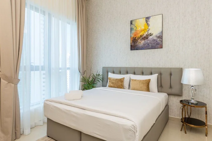 Дубай: Deluxe Holiday Homes - Bay Central West