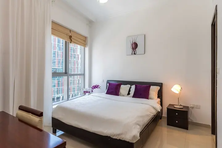 Дубай: Deluxe Holiday Homes - Bay Central West