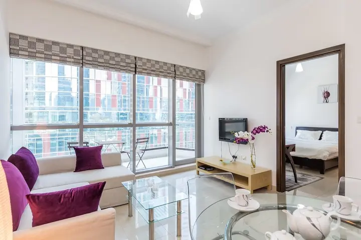 Дубай: Deluxe Holiday Homes - Bay Central West