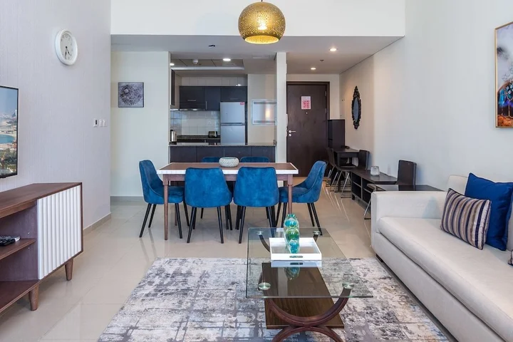 Дубай: Deluxe Holiday Homes - Bay Central West