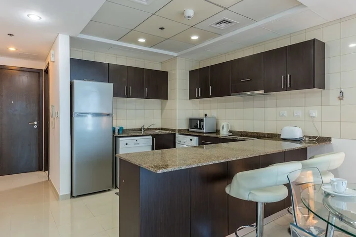 Дубай: Deluxe Holiday Homes - Bay Central West