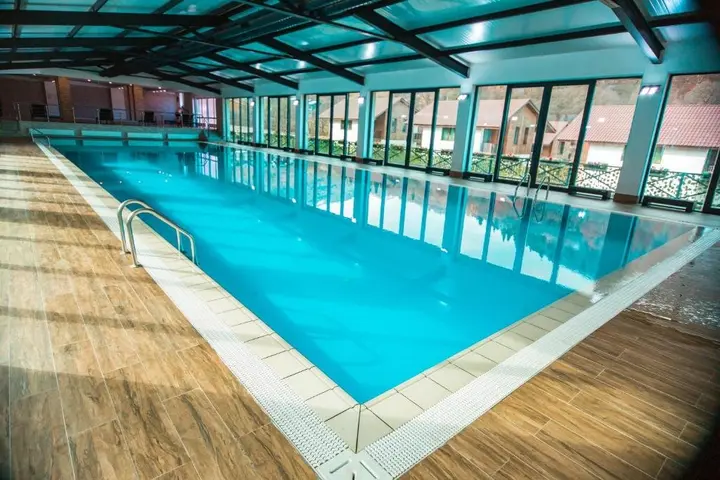 Бакуриани: Snow Pine Suite 4 Star Resort