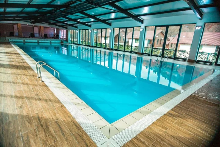 Бакуриани: Snow Pine Suite 4 Star Resort