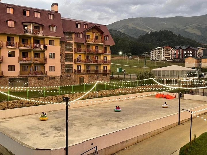 Бакуриани: Snow Pine Suite 4 Star Resort