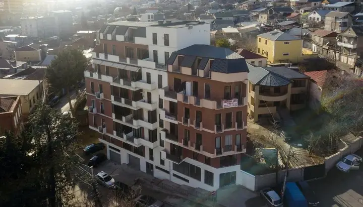 Hosthub Apartment At Vakhtang Chikovani Street 3 — фото 5