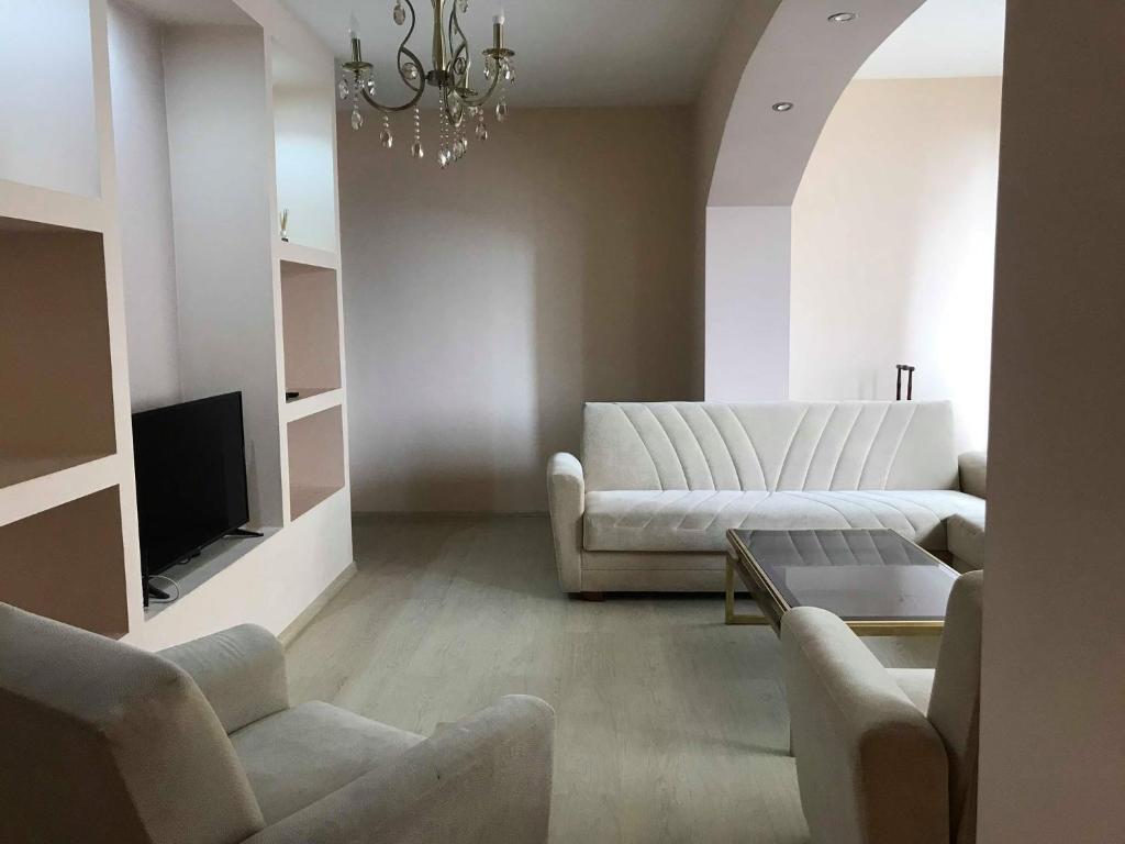 Батуми: Relax At Davitadze'S