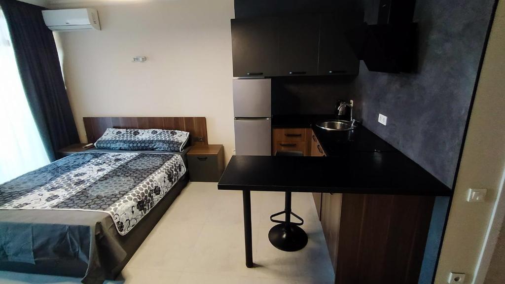 Батуми: Sea View Studio Apartment Batumi