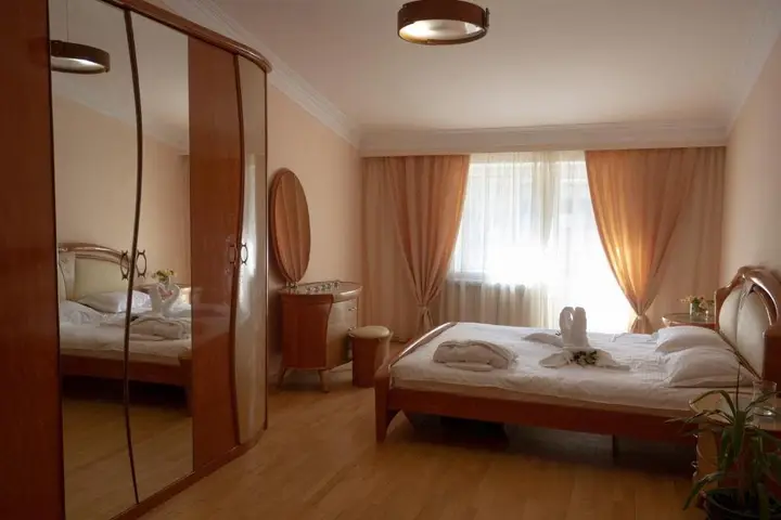 Loft Home in City Center — фото 1