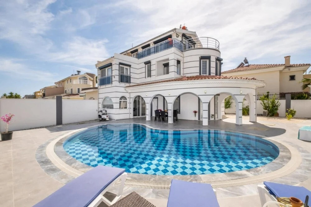 Белек: Superb Villa With Private Pool in Antalya