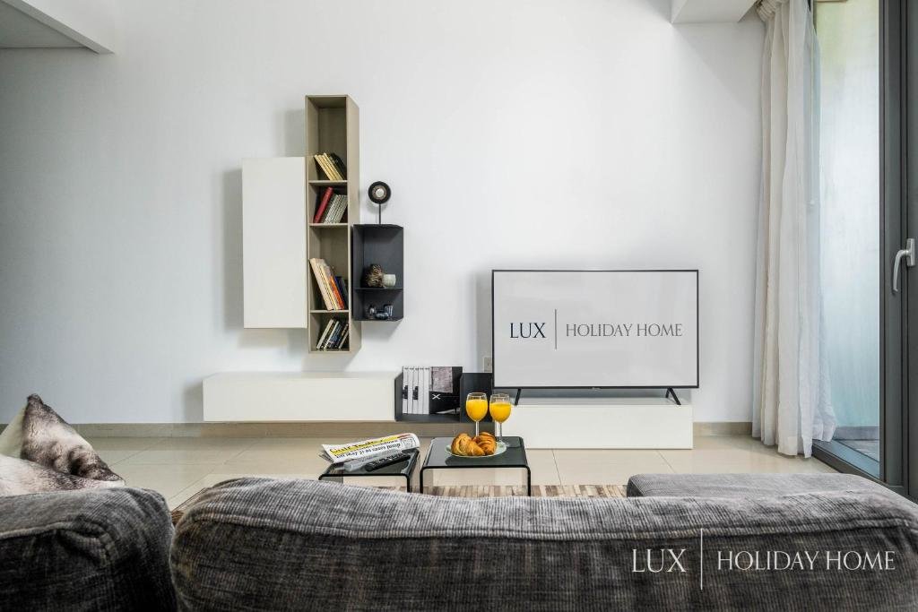 Дубай: LUX - The Modern Dubai Marina Suite 2