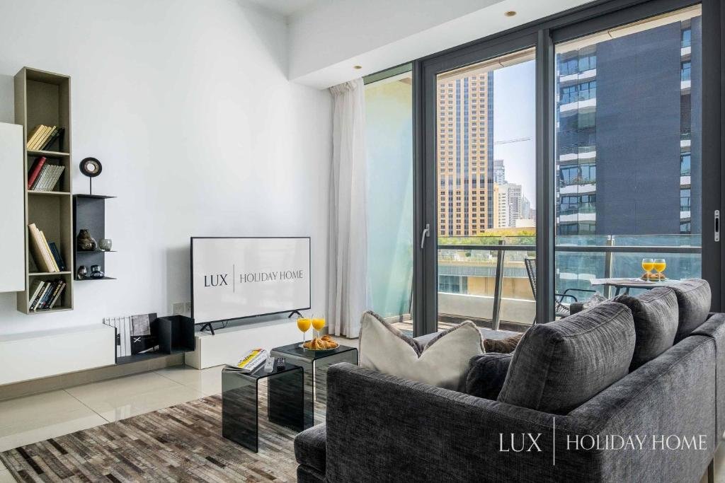 Дубай: LUX - The Modern Dubai Marina Suite 2