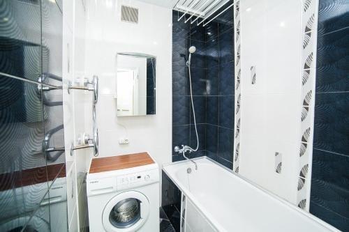 Минск: Apartment Nezavisimosti 28