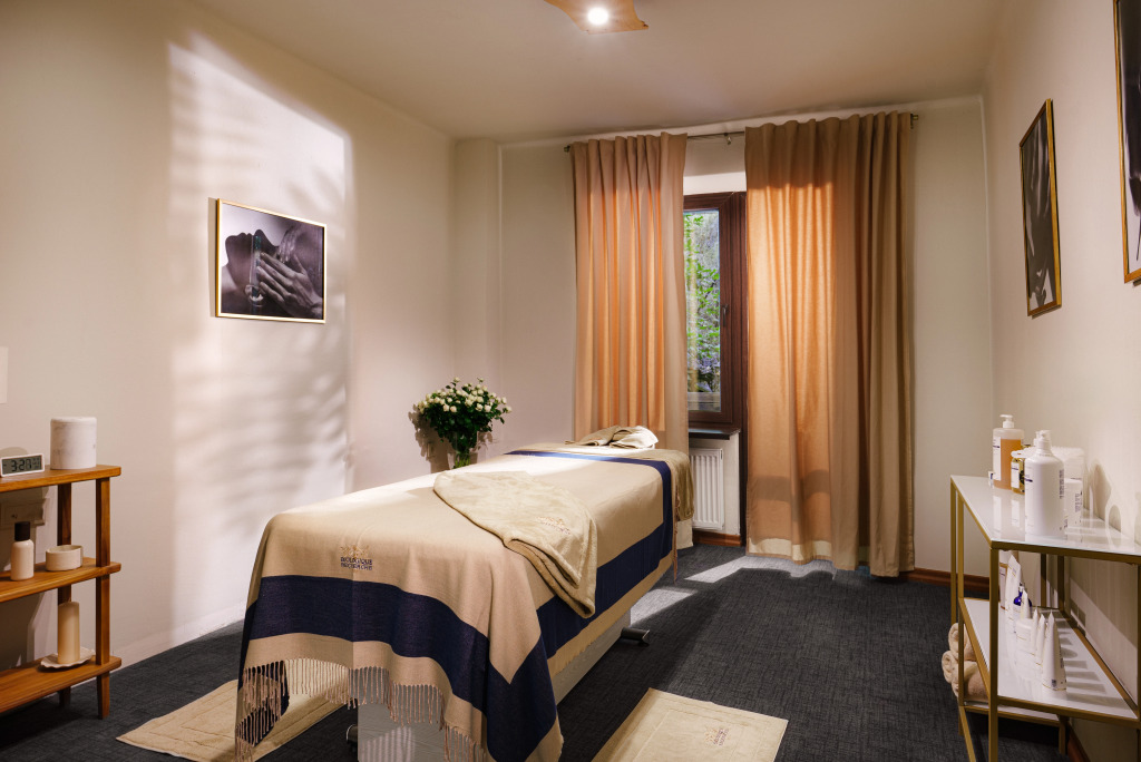 Агверан: Отель Apricot  Aghveran Resort