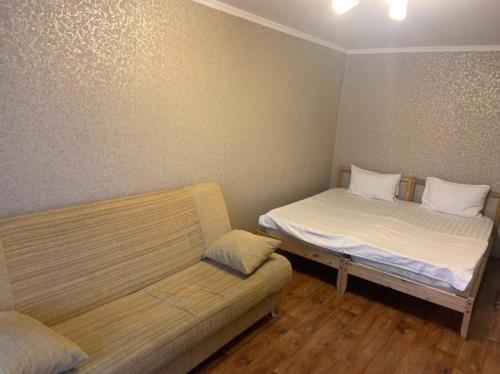 Новокузнецк: Apartment on Spartaka, 24