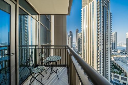 Дубай: 1BR Apartment in CREEKSIDE 18; Dubai Creek Harbour
