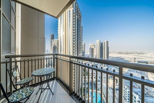 Дубай: 1BR Apartment in CREEKSIDE 18; Dubai Creek Harbour