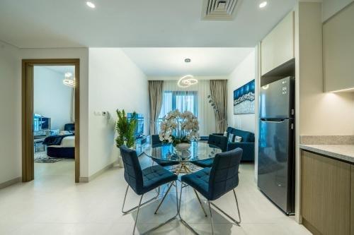 Дубай: 1BR Apartment in CREEKSIDE 18; Dubai Creek Harbour