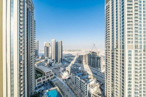 Дубай: 1BR Apartment in CREEKSIDE 18; Dubai Creek Harbour