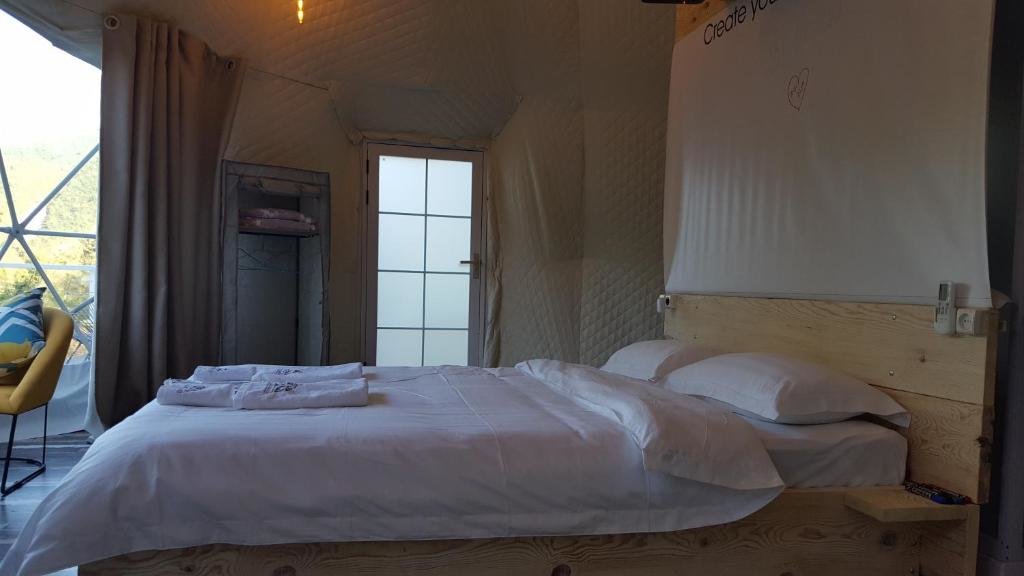 Амбролаури: Glamping Georgia Krikhi