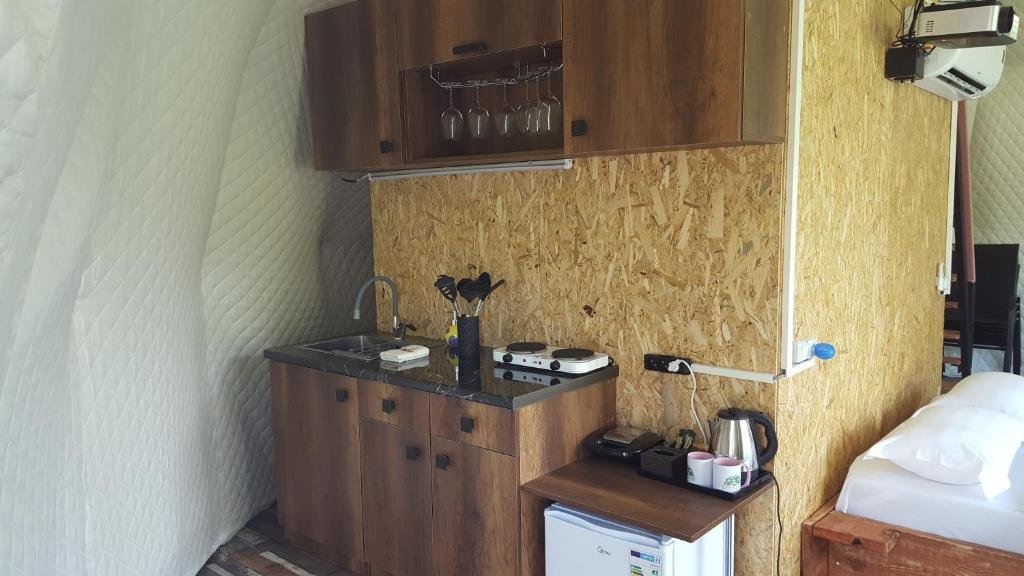 Амбролаури: Glamping Georgia Krikhi