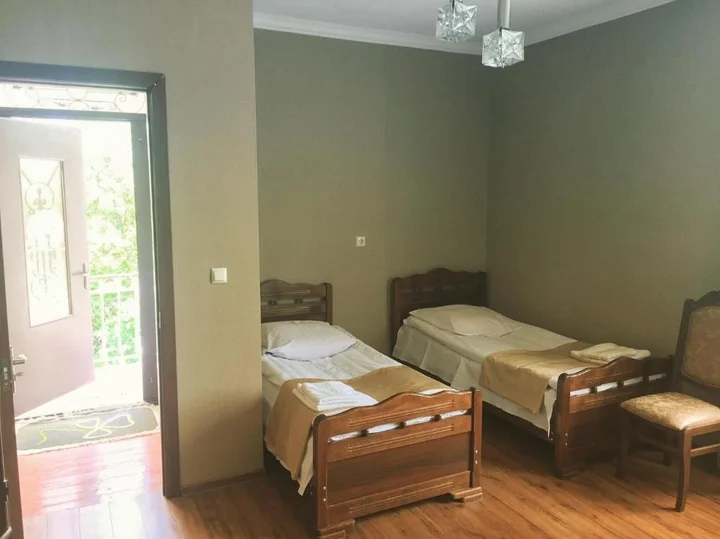 Степанцминда: Guest House on Tamar mepe 3