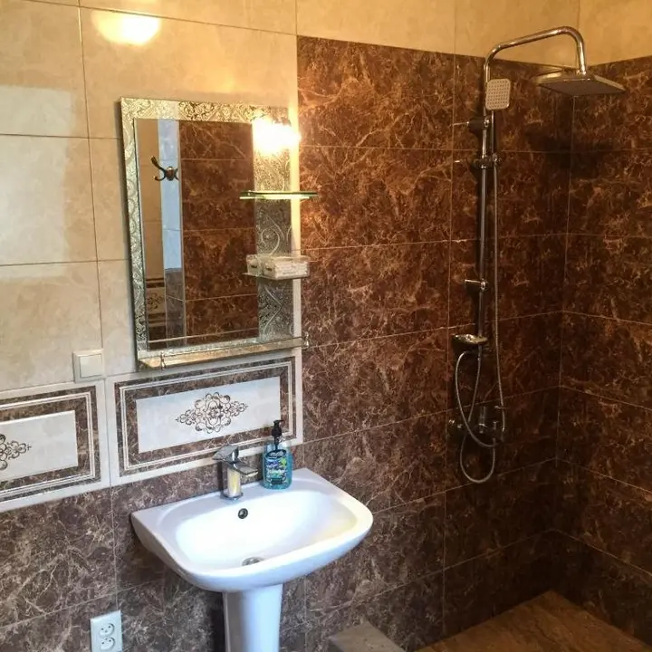 Степанцминда: Guest House on Tamar mepe 3