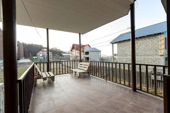 Бакуриани: ?Bright 2BR apt. with 2 balconies in Bakuriani?