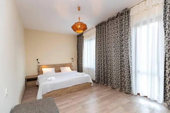 ?Bright 2BR apt. with 2 balconies in Bakuriani? — фото 5