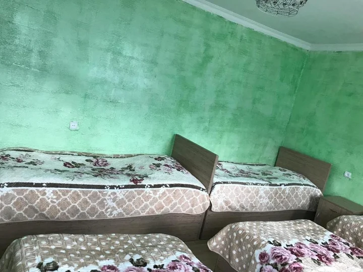Даниспараули: Guest House Luka