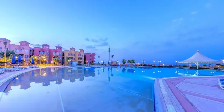 Айн-Сохна: Porto Sokhna Pyramids Apartments By Amer-Group