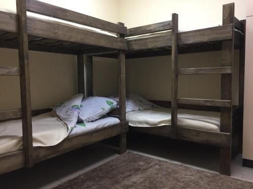Красноярск: Hostel On Zheleznyaka 2g