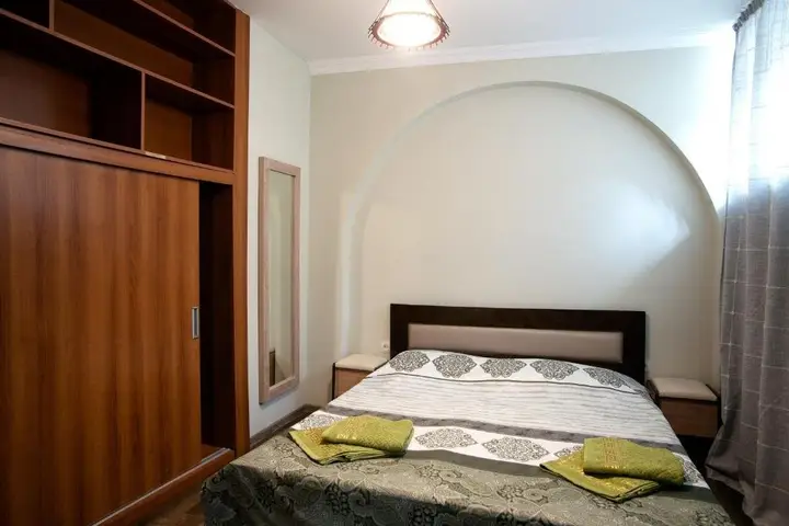 Nice Apartment On The Historic Mountain Of Tbilisi — фото 3