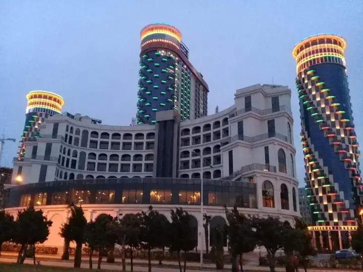 Батуми: Panorama More Iyi Gori Deluks 20 Etaj
